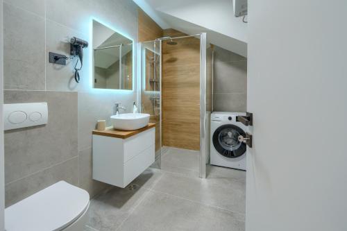 Highland Split Apartments - Unit 3 & 5