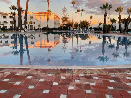 Eyes on Sea - Cabanas de Tavira