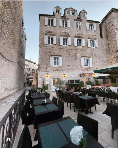 XII Century Heritage Hotel