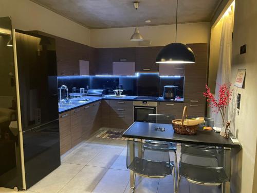 Irogami 3 Bedroom Apartment - 1 min walk from Cholargos Metro