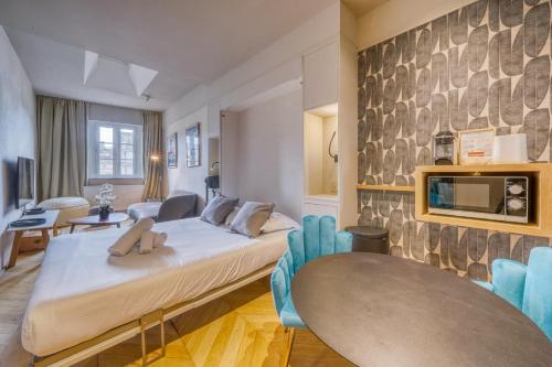 La Suite by Cocoonr