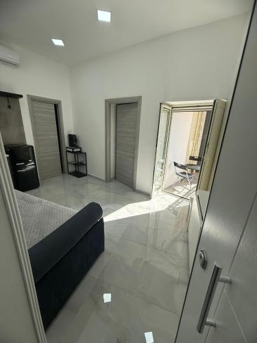Calise Home
