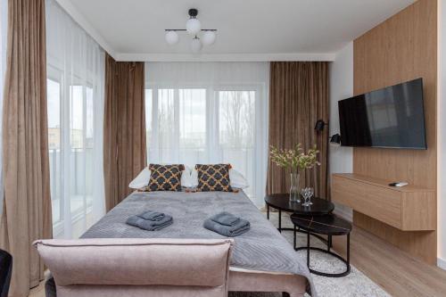 Apartly - Aura Balcony & Parking I