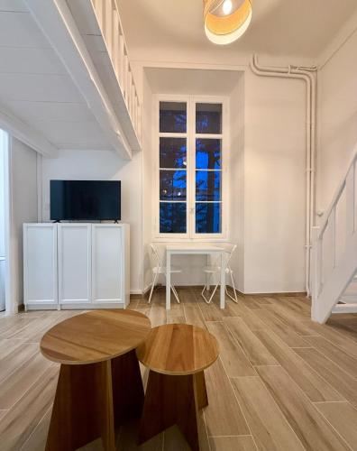 Gallia Prestige Studio - Cannes center photo 13