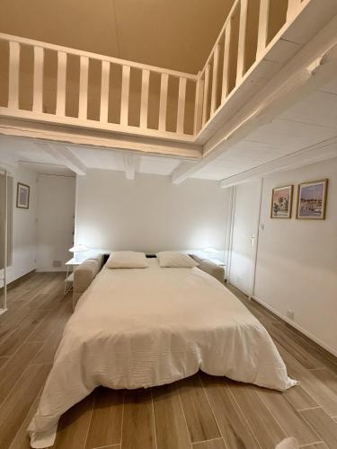 Gallia Prestige Studio - Cannes center photo 3