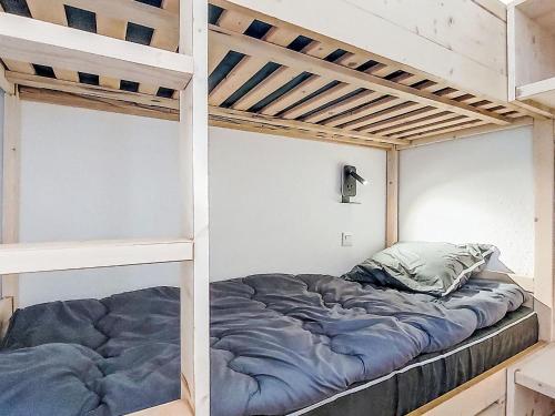 Apartment Les Olympiades-3 by Interhome