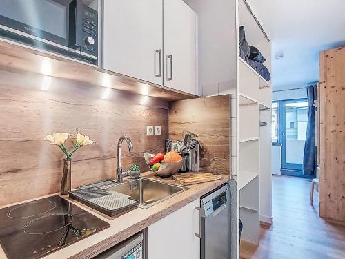 Apartment Les Olympiades-3 by Interhome