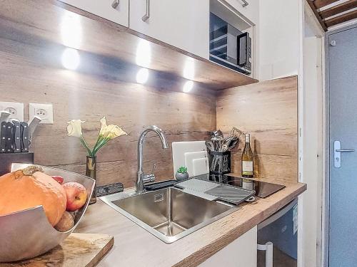 Apartment Les Olympiades-3 by Interhome