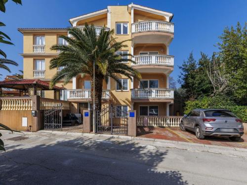 Apartment Villa Canaria studio by Interhome