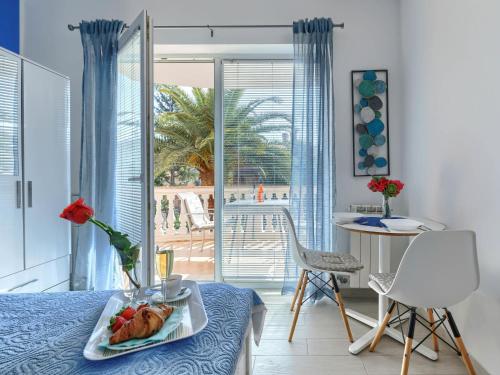 Apartment Villa Canaria studio by Interhome