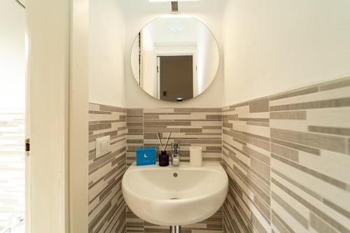 Comfortable and Bright Studio Apartment in Marghera