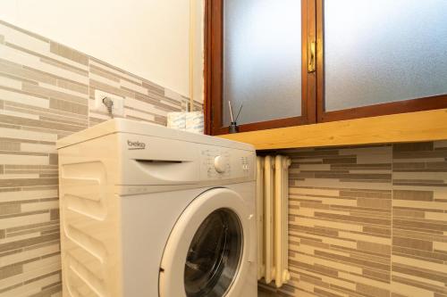 Comfortable and Bright Studio Apartment in Marghera
