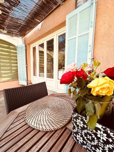 Studio jardin privatif 300m de la plage