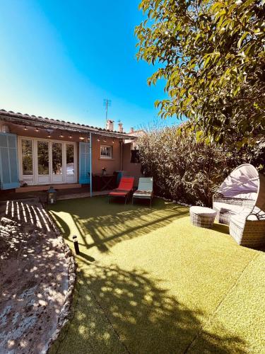 Studio jardin privatif 300m de la plage