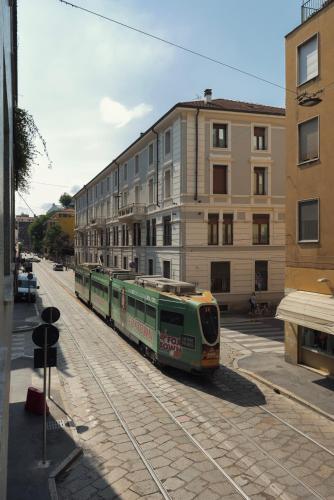 Exclusive Design Apartment - Duomo - Free Parking