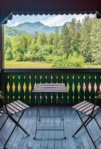 Riverview Lodge