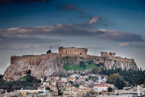 My Bouganvilla Home Acropolis View Stay in Tavros