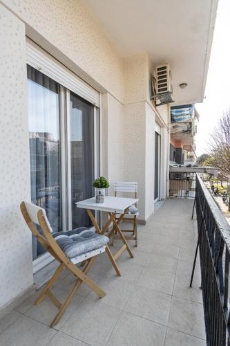 Kallinia - central apartment