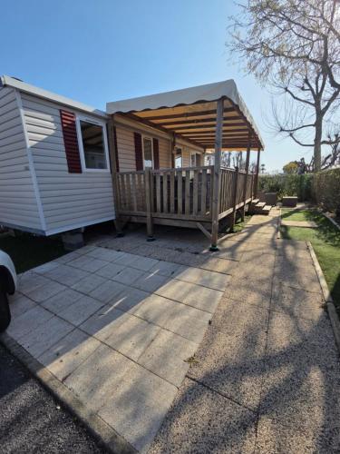 FMLODGE- sables du midi mobilhome le reposoir