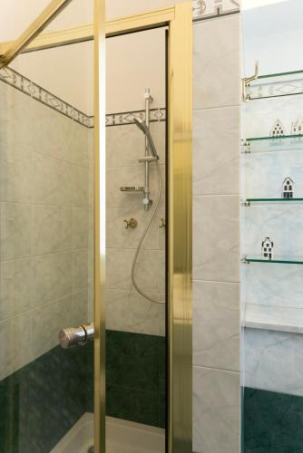 Elegant Luxury Apartment in Historic Center - M2