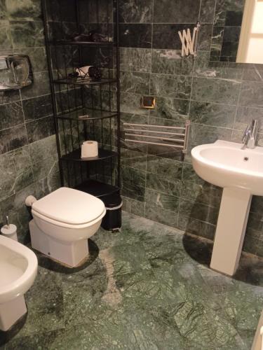 Trevi Fountain Apartment