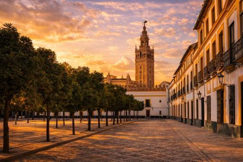 Apartamento Deluxe 2 habitaciones a 5 min de Catedral, Giralda y Alcázar Balcón privado
