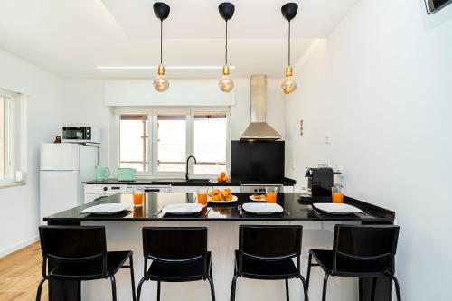 Whome Family Apartment in Costa da Caparica