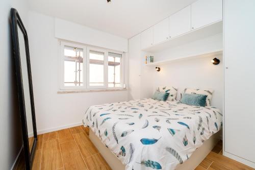 Whome Family Apartment in Costa da Caparica