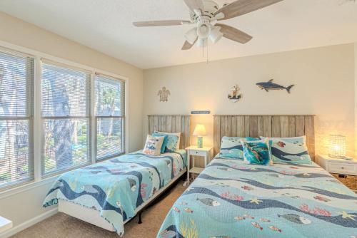 5-Min Walk to Beach - Coligny - Pool - OceanBreeze photo 32