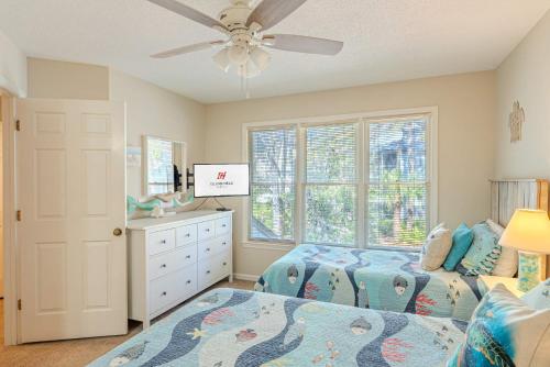 5-Min Walk to Beach - Coligny - Pool - OceanBreeze photo 30