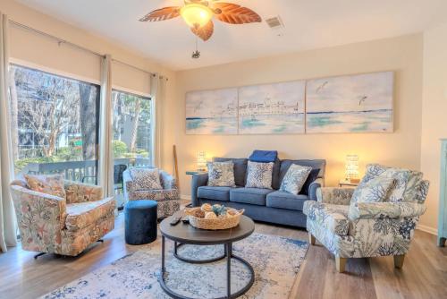 5-Min Walk to Beach - Coligny - Pool - OceanBreeze photo 31