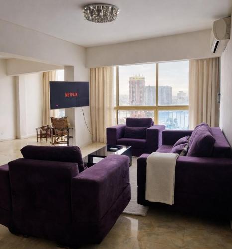 Central Apartment with a Panoramic View over Cairo