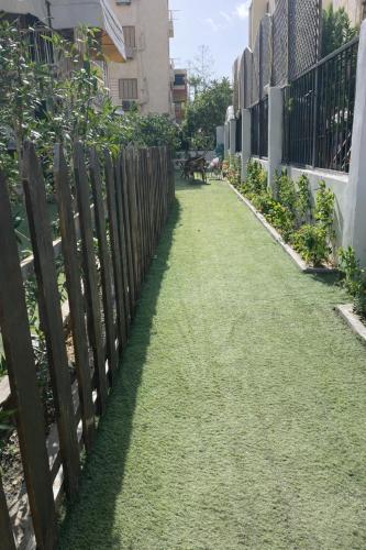 Leila Home Garden - Maamourah Beach