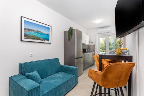 Apartments with parking space Baska, Krk - 25249