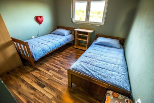 Apartments with parking space Starigrad, Paklenica - 25354