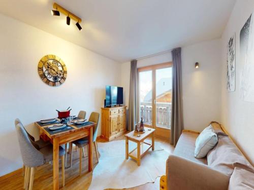 Appealing apartment with balcony