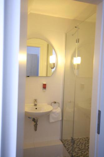 Koupelna v ubytování Altstadt Hotel