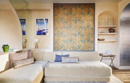 Garibaldi Luxury Suite