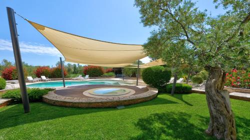 Beautiful Villa Omo with pool in Pula