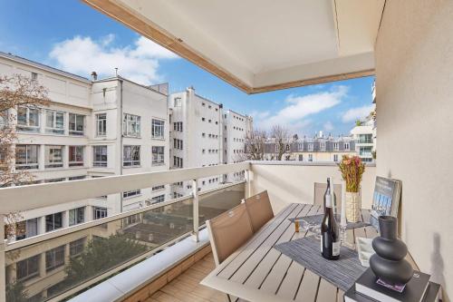 Apartment Terrace 16th area residential district