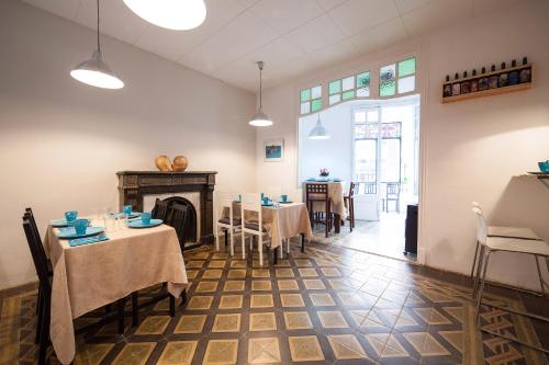 Restaurant o un lloc per menjar a Bed in Girona