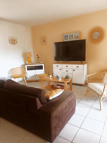 Mauguio-Carnon Apt T2 Tout Confort, Spacieux, Lumineux, Clim, Wifi, Balcon, parking privé, 15 mn des plages, de Montpellier