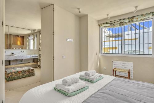Casa Bambu - Incredible Beachside Townhouse by Finest Rentals