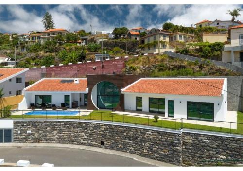 The pool house in Ponta de Sol