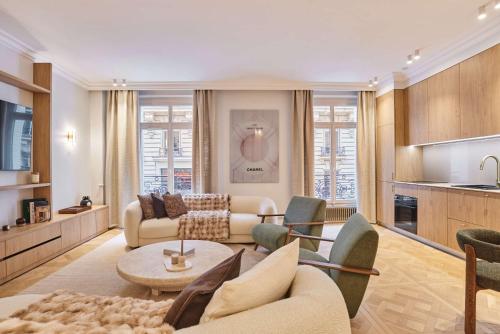 Luxurious airconditioned apartment Arc de Triomphe