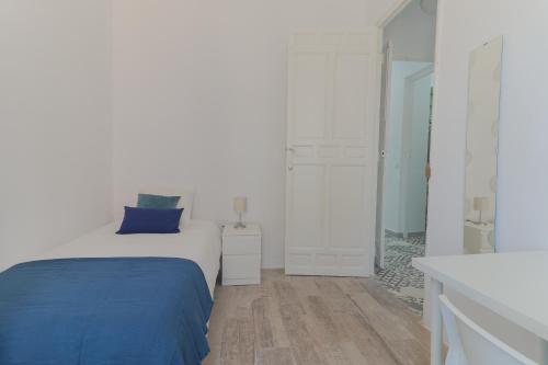 C11 - Cosy 7 Bedrooms in Plaza Merced