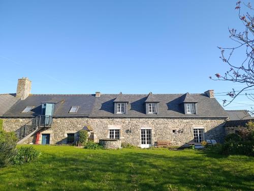 950 - Charmante maison de famille située à La Bouillie