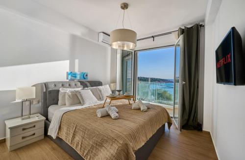 AZURE Riviera Apartment by Anastassiadis Hospitality