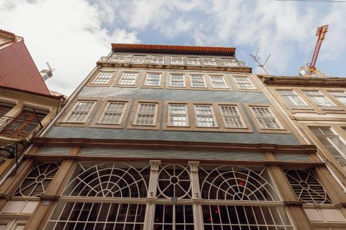 Ribeira Essence by Hosty