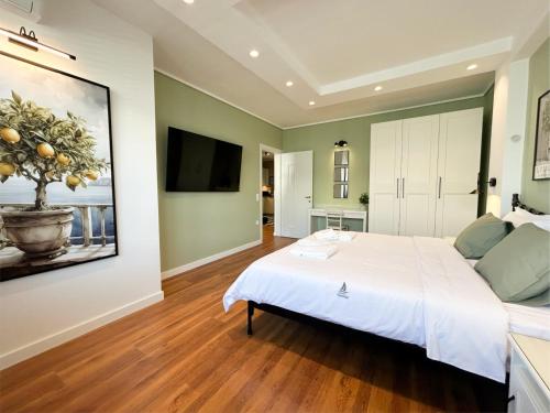 Remezzo 18 Spacious 2BR Apartment in City Center Quiet Stay Full Amenities